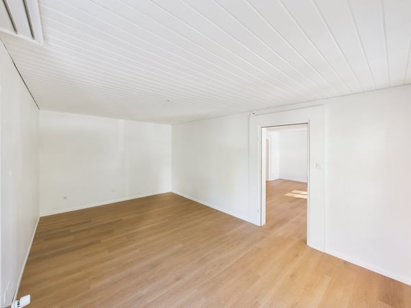 Renovierte 3.5-Zimmer-Altbauwohnung an der Sankt Jakob-Strasse 7
