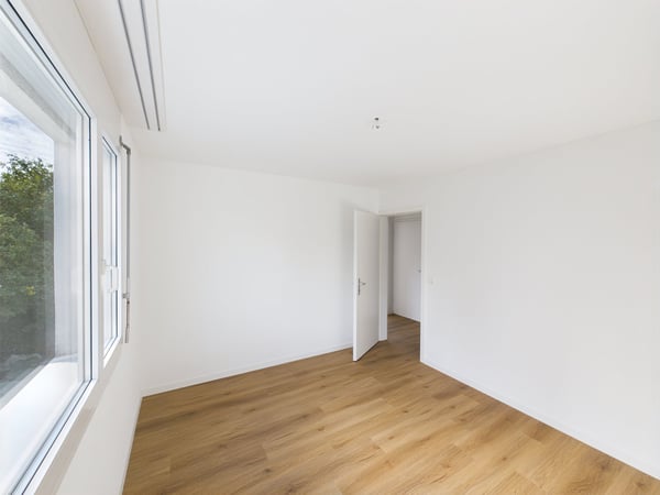 Renovierte 4.5-Zimmer-Wohnung mit Balkon und schöner Aussicht 11