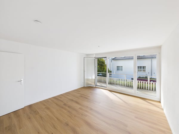 Renovierte 4.5-Zimmer-Wohnung mit Balkon und schöner Aussicht 7
