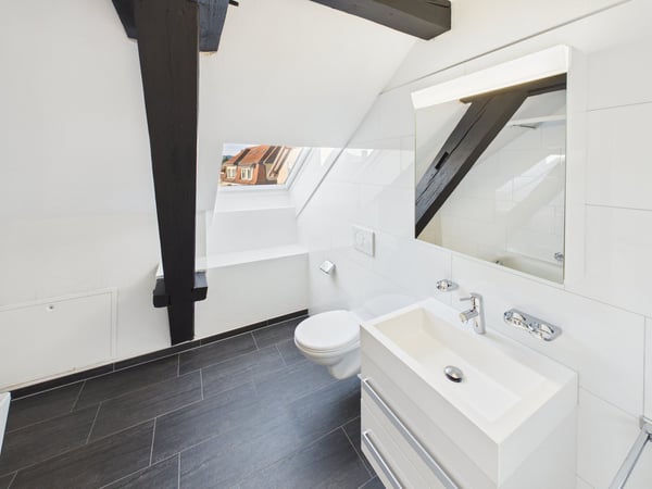 Charmante 1.5-Zimmer-Dachwohnung im Herzen von St. Gallen 6