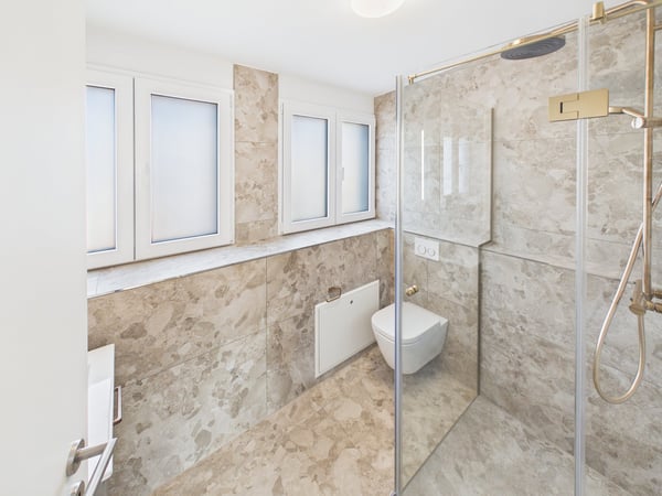 Totalsanierte 3.5-Zimmer Maisonettewohnung mit Balkon in Winterthur 8
