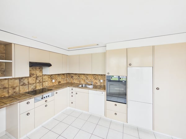Grosszügige 6-Zimmer-Dachwohnung an ruhiger Lage in Uzwil 3