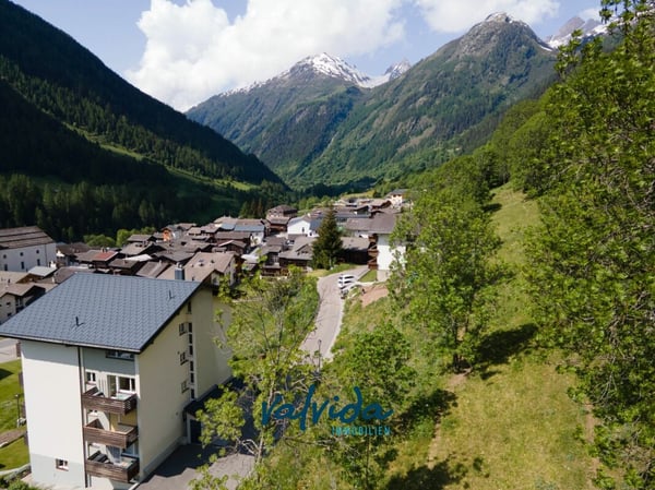 Bauparzelle in Kippel mit Blick auf das Bietschorn 6