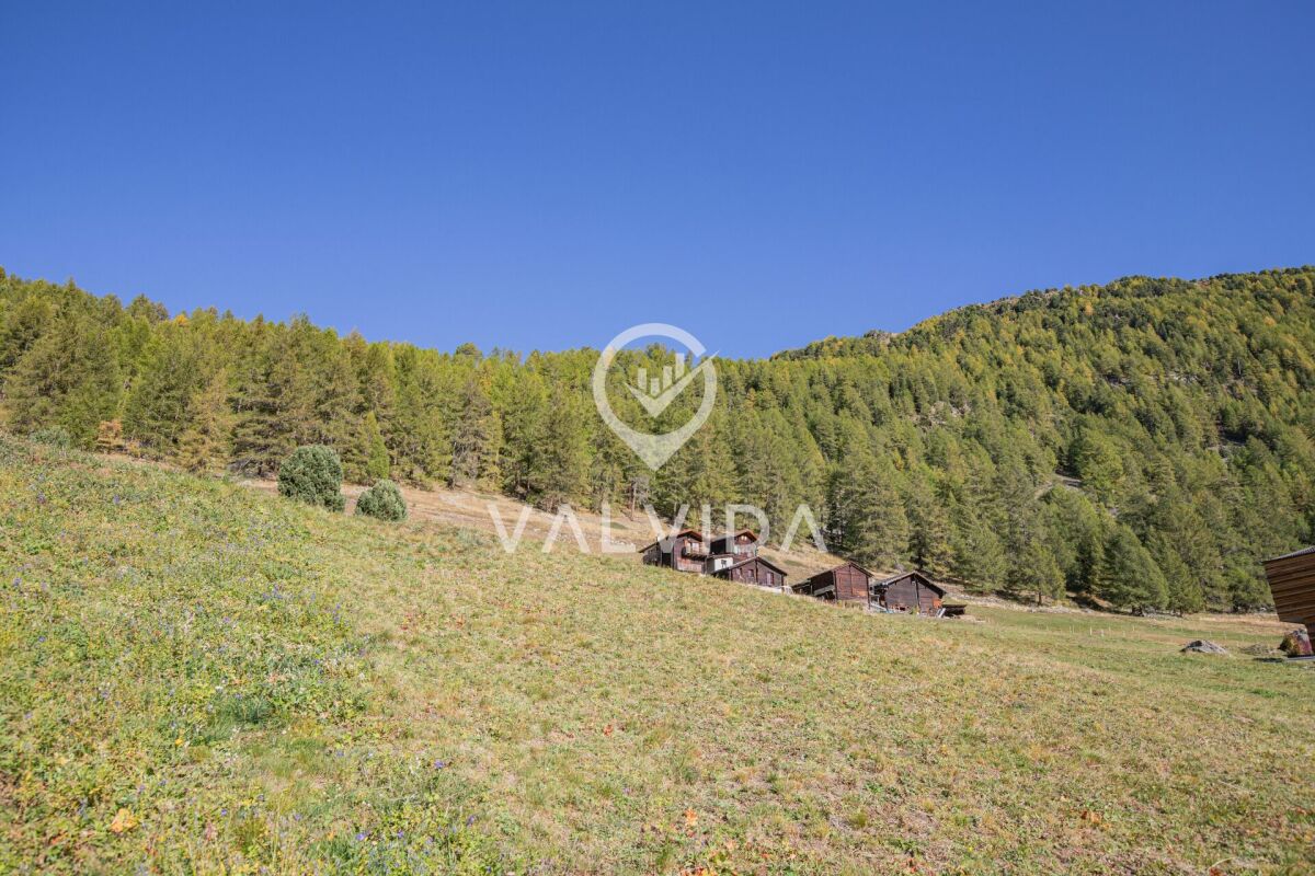Building land in sunny location in Gspon