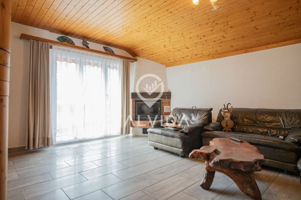 Investieren & profitieren - renovierte 4.5-Zimmerwohnung mit Garage und bestehendem Mietverhältnis 4