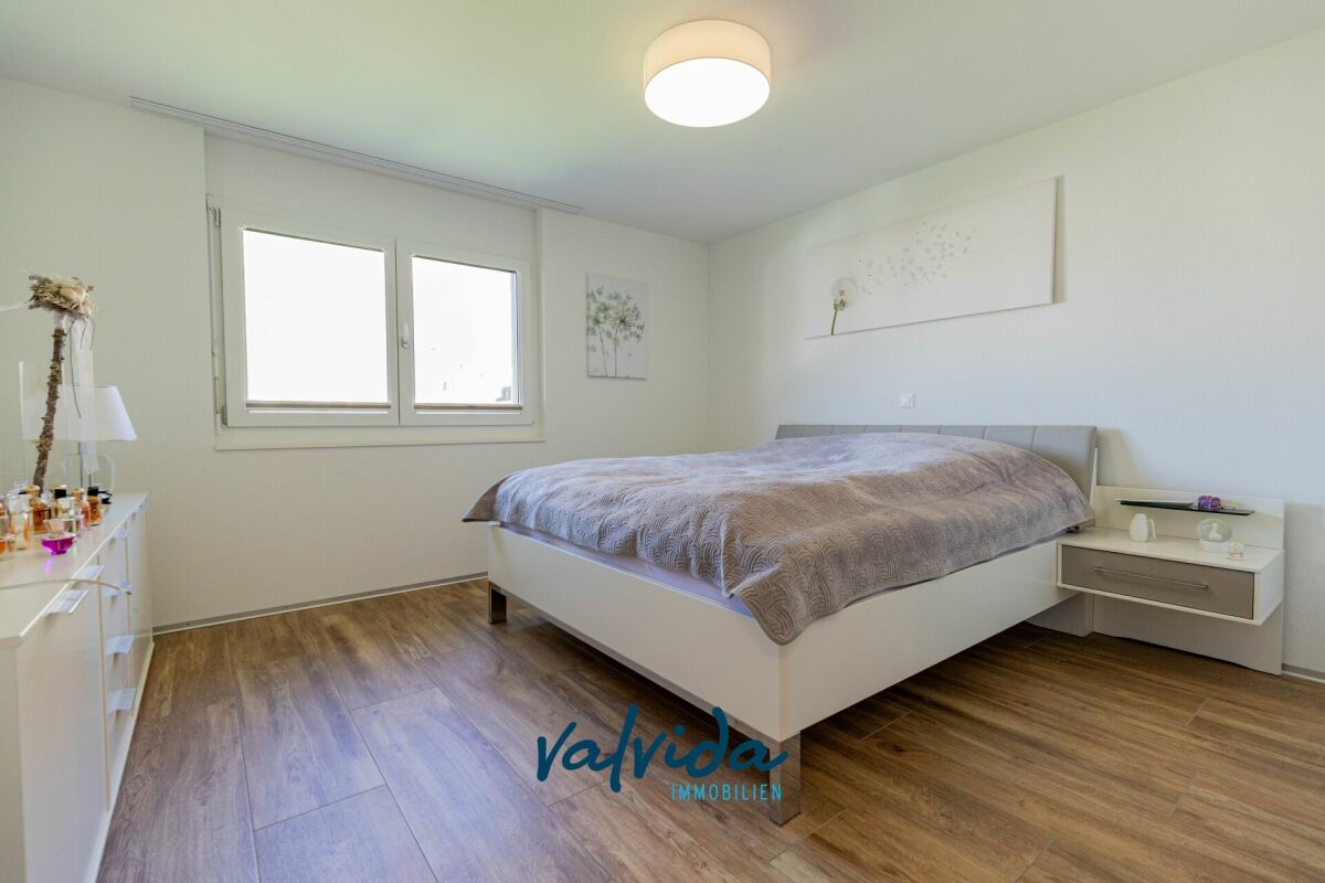 Nuova costruzione di casa multifamiliare Paradiso 2 a Steg