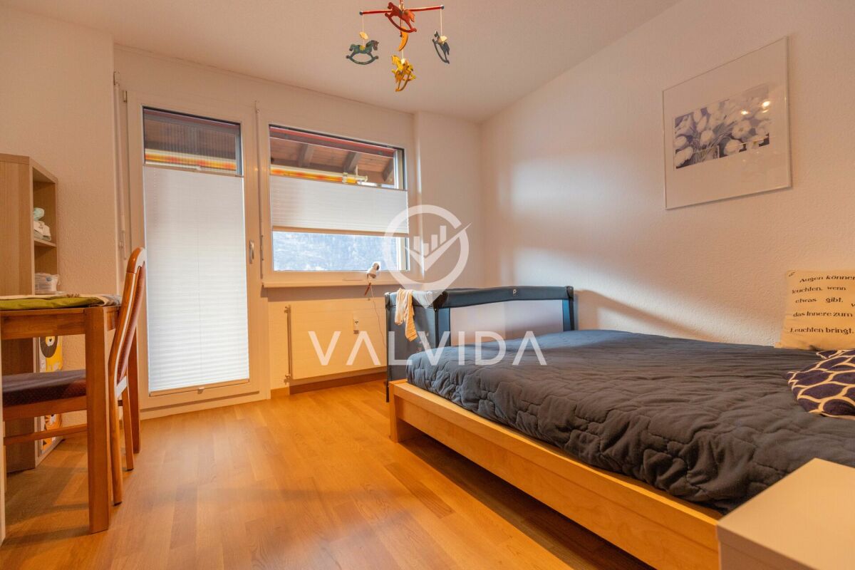 Top-Deal: 4.5-Zimmer-Wohnung mit 2 Balkonen, Garage & Gäste-WC