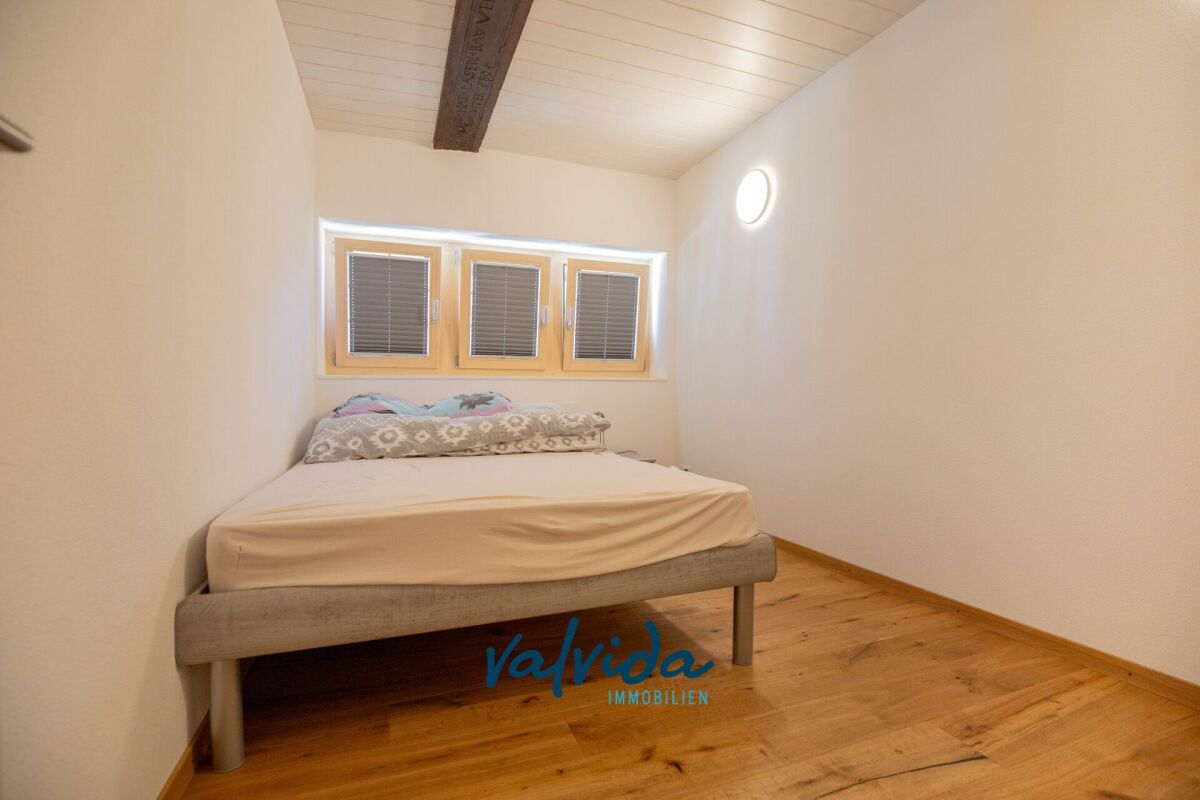 Moderne 3.5-Zimmerwohnung in Varen zu vermieten