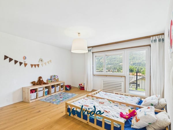 Stilvoll modernisiertes Maisonette-Reihenhaus in Niedergesteln 7