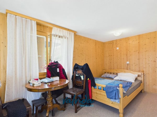 Charmantes, alleinstehendes Chalet mit viel Umschwung in Unterbäch 15