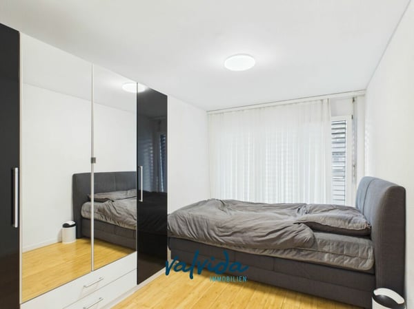 Stilvoll wohnen im Herzen von Visp - grosszügige 5.5-Zimmerwohnung 12