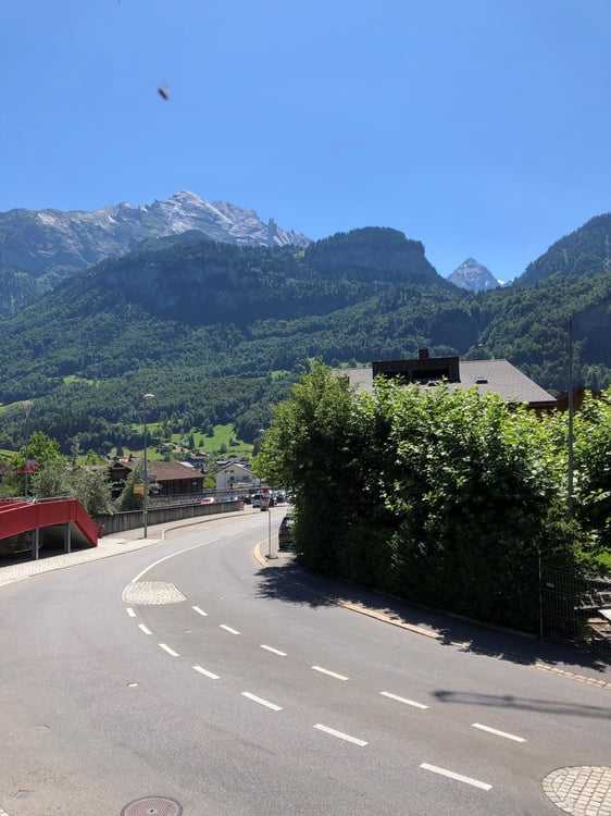 «my home is my castle» 3.5-Zimmer Wohnung inkl. Restaurant 7