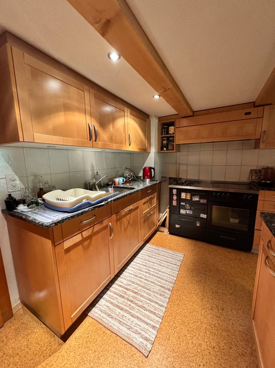 Ankommen, wohlfühlen – Haushälfte mit Baulandreserve in Hofstetten bei Brienz 10