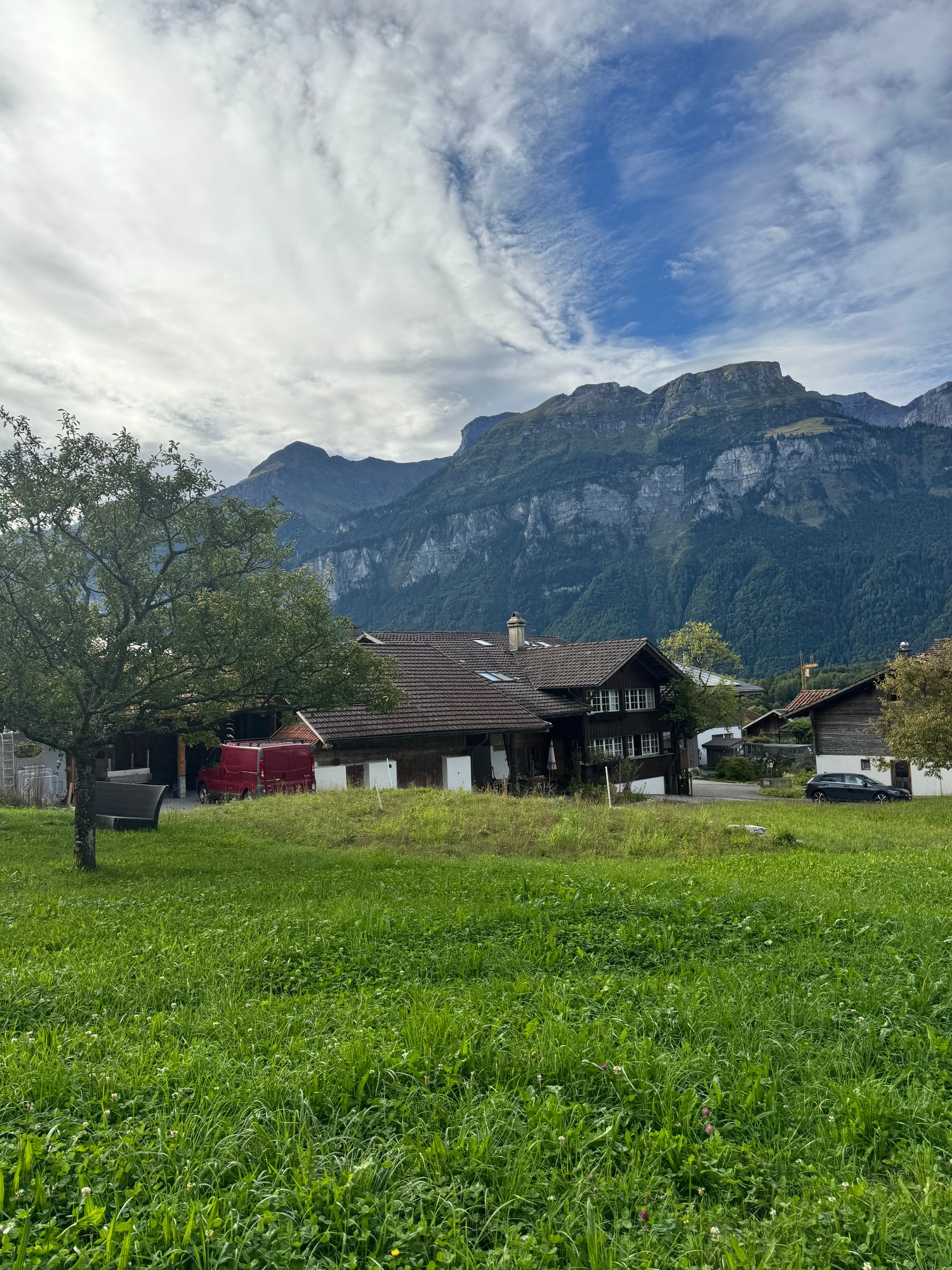 Immobilie in Hofstetten B. Brienz - Ankommen, wohlfühlen – Haushälfte mit Baulandreserve in Hofstetten bei Brienz - Bild 17