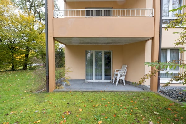 Moderne 1.5-Zimmerwohnung an ruhiger und zentraler Lage im Breitenpark 17