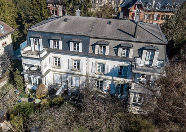 Traumwohnung im Kirchenfeld 15