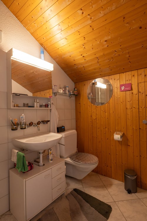 Familienfreundliche 4.5-Zimmer-Maisonettewohnung in Worb 10