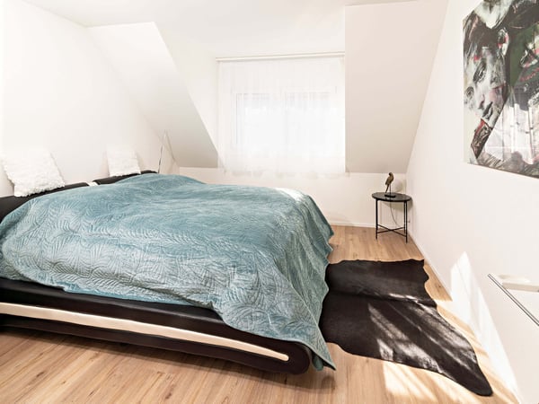 Möblierte 5.5-Zimmer Ferien- u. Businesswohnung auf Zeit 8