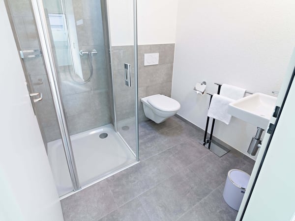 Möblierte 5.5-Zimmer Ferien- u. Businesswohnung auf Zeit 15