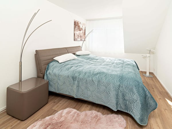 Möblierte 5.5-Zimmer Ferien- u. Businesswohnung auf Zeit 7