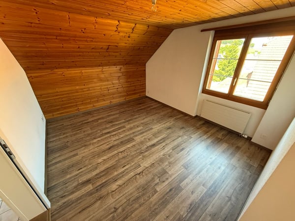 Gemütliche 2-Zimmer-Wohnung in Forst b. Längenbühl 3