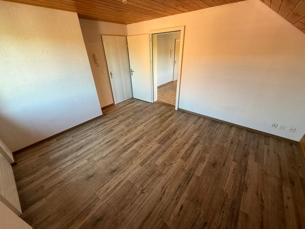 Gemütliche 2-Zimmer-Wohnung in Forst b. Längenbühl 4