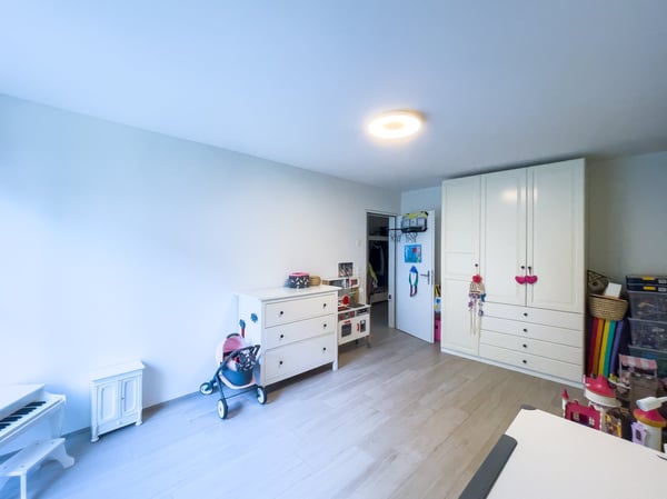 3.5 Zimmer-EG-Wohnung mit 1 Parkplatz im Paket zu verkaufen 4