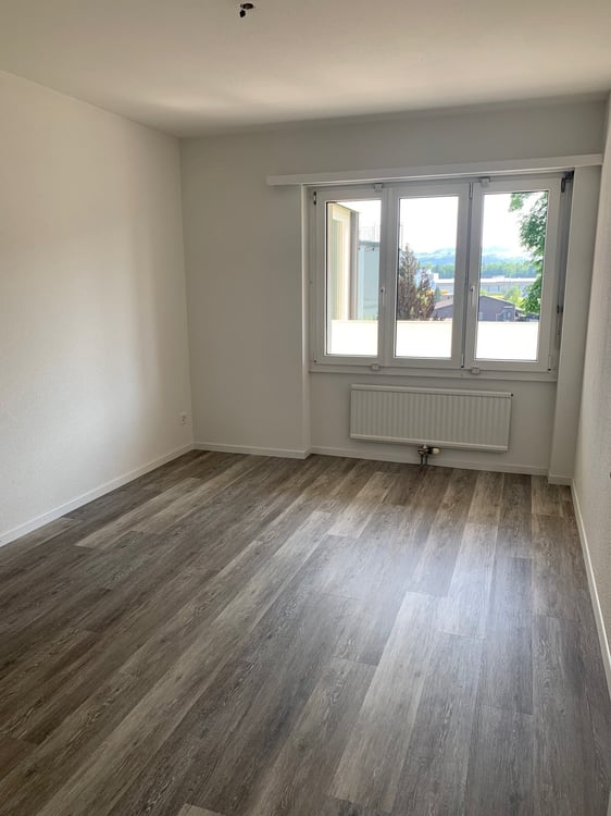 4.5 Zimmer • im 1. OG • mit Lift • ruhige Lage 3