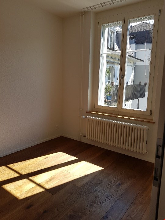 Nachmieter für diese charmante 1-Zimmerwohnung mit Balkon im beliebten Breitenrain-Quartier gesucht! 4