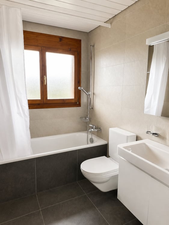 5.5-Zimmer-Wohnung mit weitläufiger 70 m² Terrasse und schöner Aussicht 11