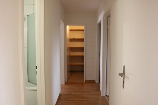 Helle 2.5-Zimmerwohnung im Hochparterre 8