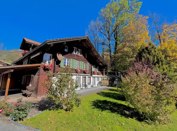 Mehrfamilienhaus Gutenbrunnen mit Baulandreserve 5