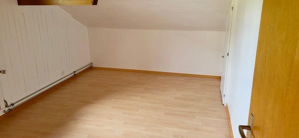 Charmante 2-Zimmer-Wohnung in ruhiger Lage in Lenk 5