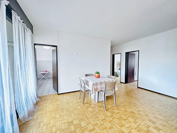 1.5 LOCALI ADATTO A FAMIGLIE A GIUBIASCO 4