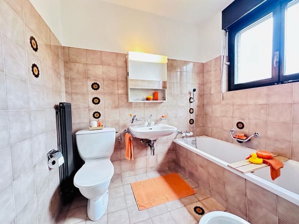 1.5 LOCALI ADATTO A FAMIGLIE A GIUBIASCO 9