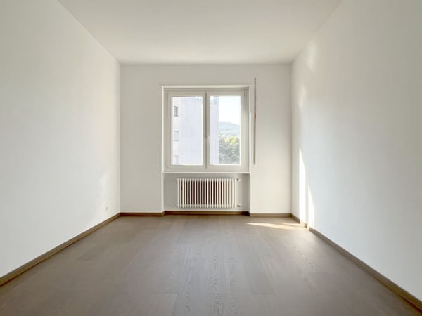 CHIASSO| COMODO TRILOCALE 4