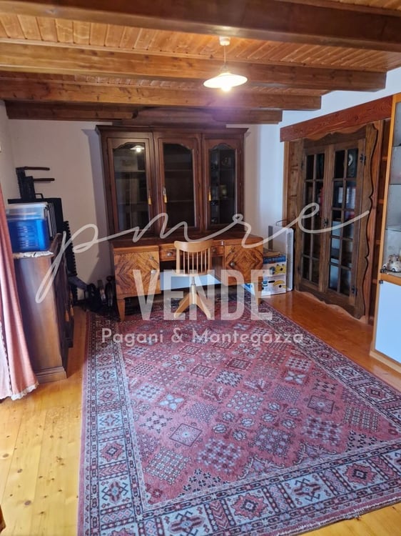 CHARMANTE 5.0 WOHNUNG IN RUSTIKALEM ZWEIFAMILIENHAUS MIT GROTTINO UND PANORAMAGARTEN 7