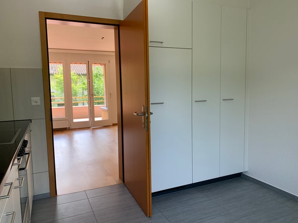schöne 1.5 Zimmerwohnung 6