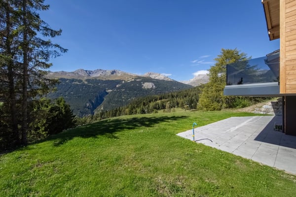 Chalet d'exception 5.5 pièces à Crans-Montana ? Vue imprenable et jacuzzi 6