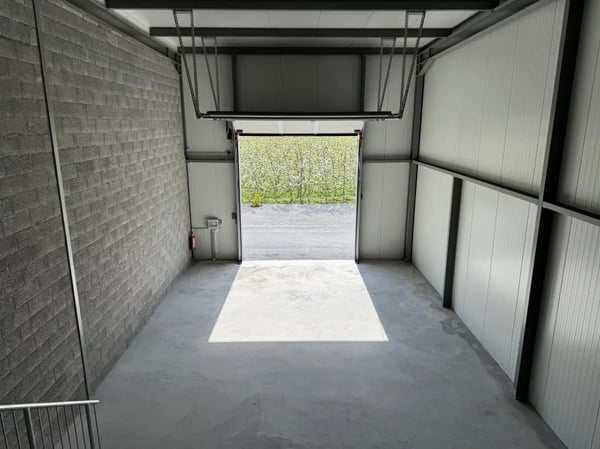 Derniers lots disponibles ? À proximité immédiate de l'A9 et de la zone industrielle de Saxon! 12