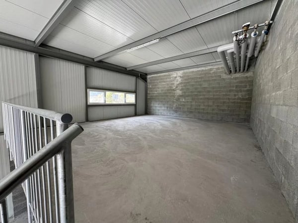 Derniers lots disponibles ? À proximité immédiate de l'A9 et de la zone industrielle de Saxon! 11