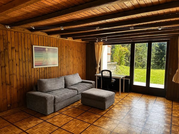Grand studio en rez-de-jardin au coeur de Crans-Montana 8