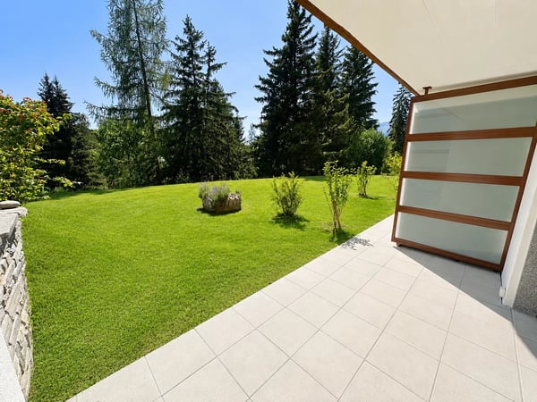Grand studio en rez-de-jardin au coeur de Crans-Montana 2