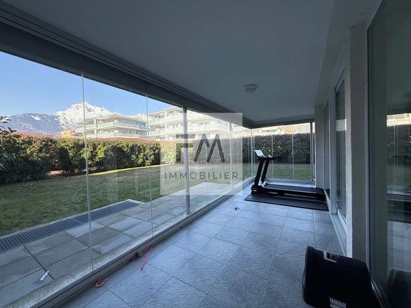 Appartement 4,5 pce de standing, jardin d'hiver et terrasse 300 m2 3
