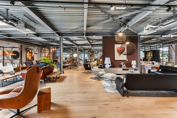 Locaux commerciaux 840 m² à Saint-Légier avec vue imprenable sur le lac 7