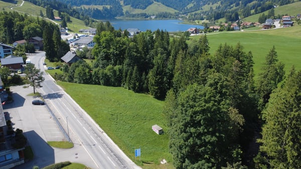 Opportunité de développement à Schwarzsee (Lac Noir) – parcelle en zone centre 2