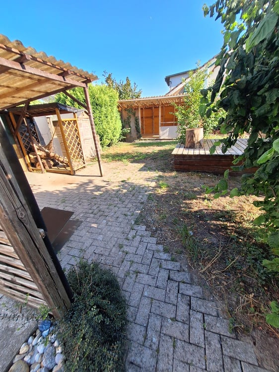 Sehr gepflegte 1.5-Zimmer-Wohnung im 1.Stock Ost mit Keller und Autogarage in Attiswil 13