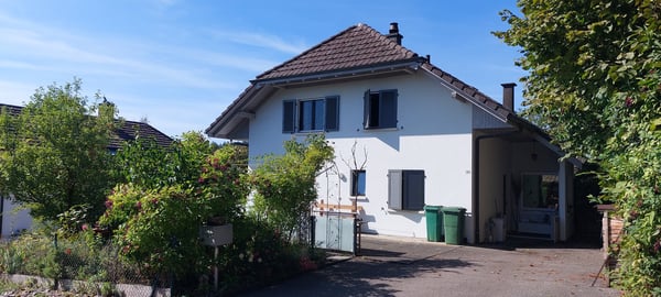 Charmantes 5.5-Zimmer-Haus mit schönem Garten in Niederwil bei Riedholz