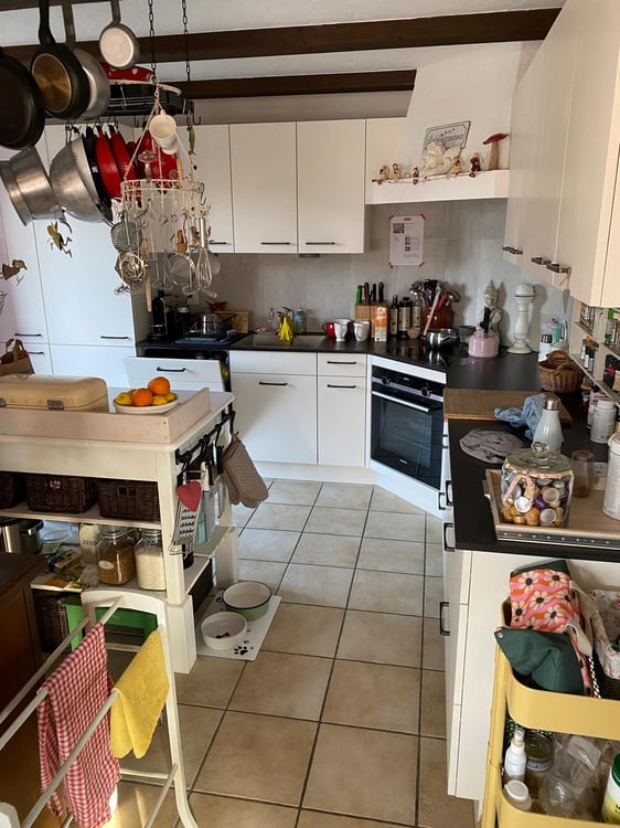 Charmantes 5.5-Zimmer-Haus mit schönem Garten in Niederwil bei Riedholz 8