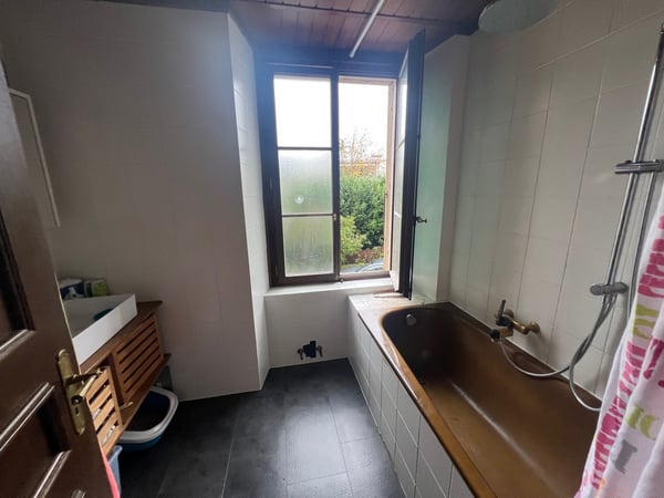 Colombier (Milvignes) - Immeuble d'habitation de 3 unités avec garages 5